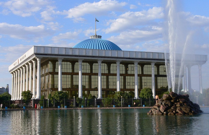 Uzbek parliament to consider candidacy of acting president